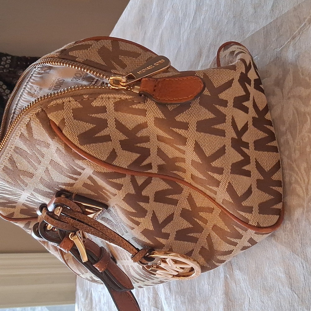 Michael Kors Signature Logo Canvas Handbag - Picture 10 of 10